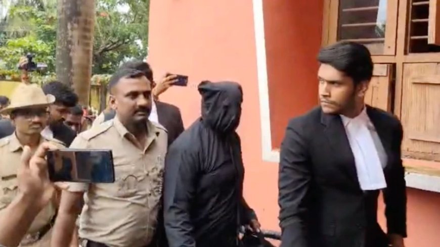 'ఆ పుర్రె మహిళది కాదు, పురుషుడిది': ధర్మస్థల కేసులో ట్విస్ట్, ఫిర్యాదు చేసిన వ్యక్తి అరెస్ట్...!
