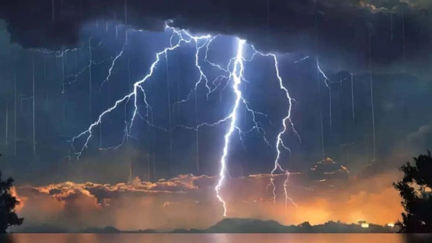 Rain Alert : ఏపీకి భారీ రెయిన్ అలెర్ట్..వాయువ్య బంగాళాఖాతంలో తాజాగా మరో అల్పపీడనం ఏర్పడింది..!