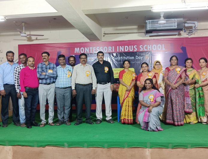 ఇండస్ స్కూల్ లో జాతీయ రాజ్యాంగ దినోత్సవం | సంవిధాన్ దివస్: సోషల్ మీడియాతో జాగ్రత్త & చట్టాలపై అవగాహన కలిగి ఉండండి: న్యాయవాది వి. నాగ లక్ష్మీ దేవి