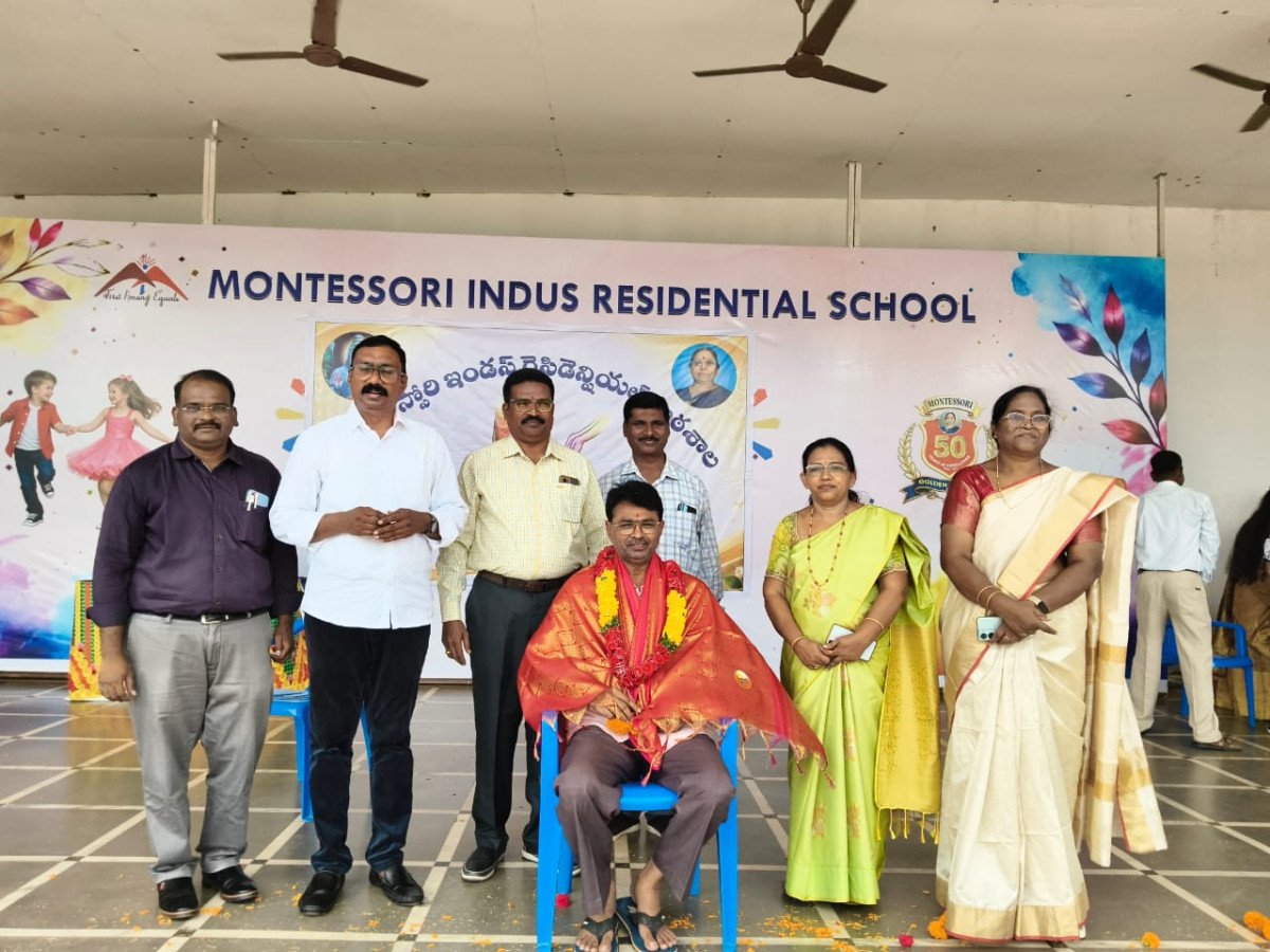 మాంటిస్సోరి ఇండస్ లో అట్టహాసంగా  “ గురు పూర్ణిమ” వేడుకలు..!