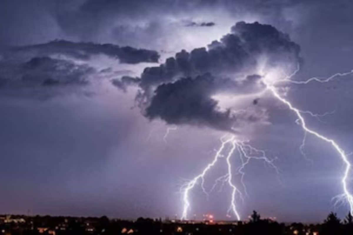 Weather Forecast: తెలుగు రాష్ట్రాల్లో ఉరుములు, మెరుపులతో కూడిన వానలు! హైదరాబాద్‌లో మోస్తరు వర్షాలు