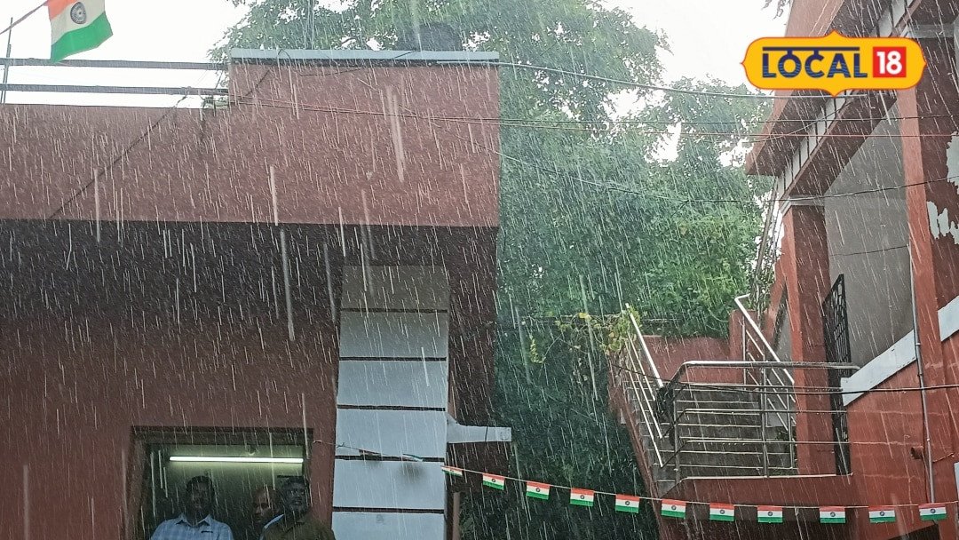 Cyclone: శ్రీకాకుళానికి బిగ్ అలర్ట్.. 4 రోజులు బయటకు రావొద్దు.. కలెక్టర్ కీలక హెచ్చరికలు..!