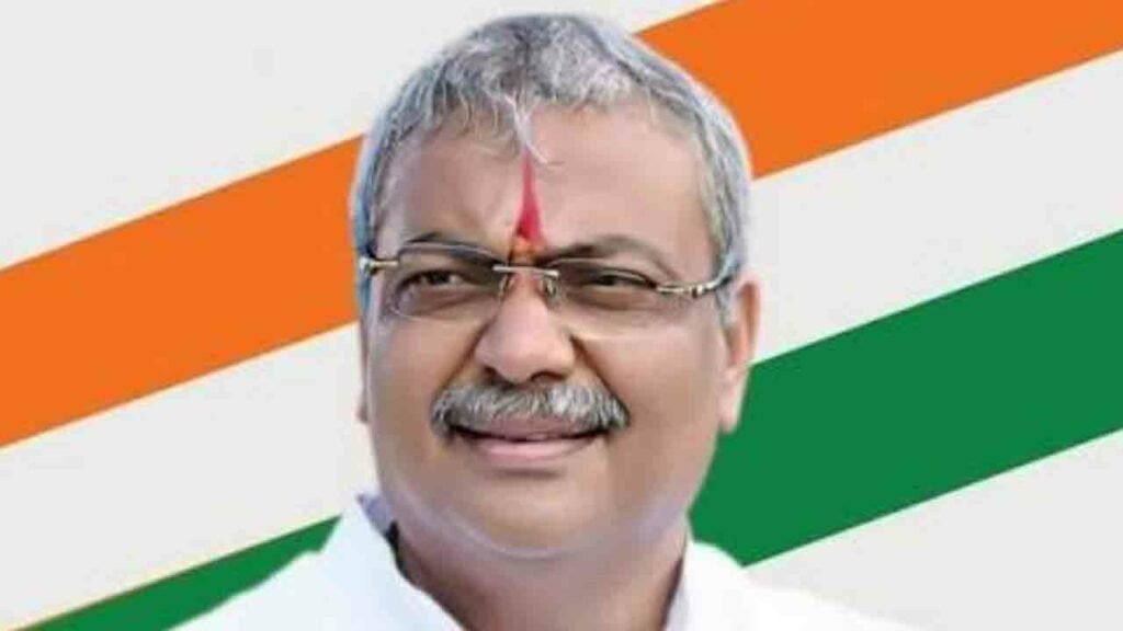 Karnataka Congress MLA resigns | కరువు ప్రాంతాల జాబితాలో తన నియోజకవర్గం లేదని..  కాంగ్రెస్ ఎమ్మెల్యే రాజీనామా