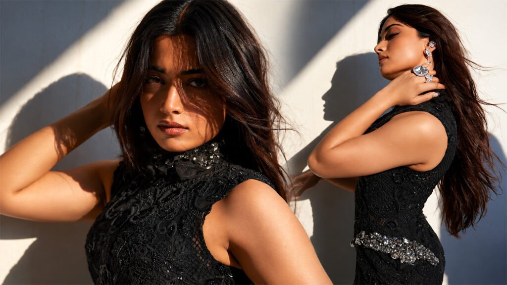 Rashmika Mandanna | బ్లాక్ డ్రెస్‌లో రష్మిక గ్లామరస్ లుక్