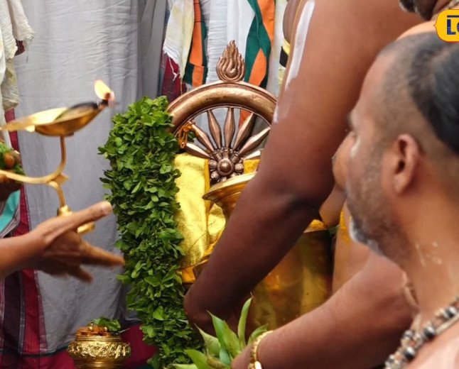 శ్రీవారి చక్రస్నానం ఎందుకు చేస్తారో తెలుసా? ఈ వీడియో చూస్తే రోమాలు నిక్కబొడుచుకుంటాయి!