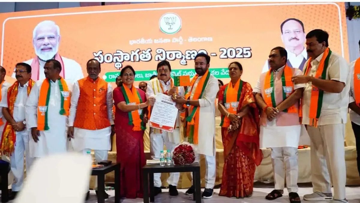 బీజేపీ ముఖ్య నేతలకు అధిష్ఠానం పిలుపు - కీలక మలుపు..!!