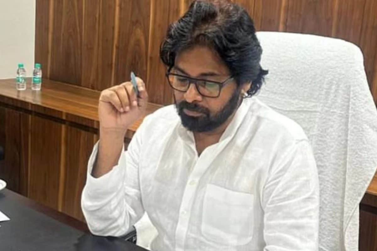 రంగంలోకి పవన్ కల్యాణ్.. వారికి సీరియస్ వార్నింగ్, ఇక చుక్కలే!