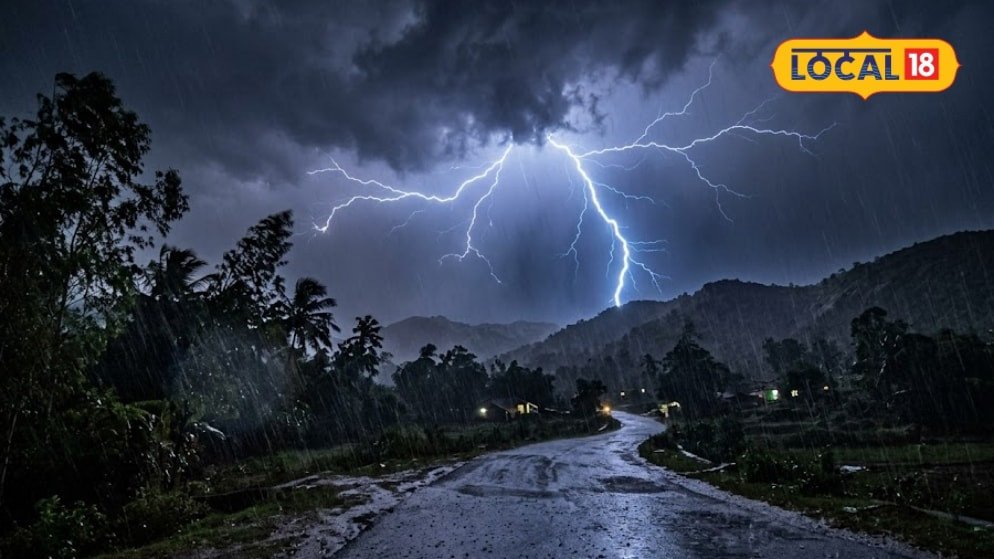 Heavy Rains: ఏపీలో మరో మూడు రోజులు వర్షాలు.. పలు జిల్లాలకు భారీ వర్ష సూచన