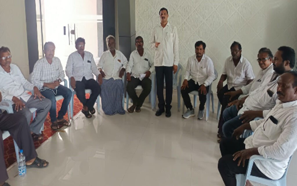 ‘జూలూరుపాడును కరువు మండలంగా ప్రకటించాలి’