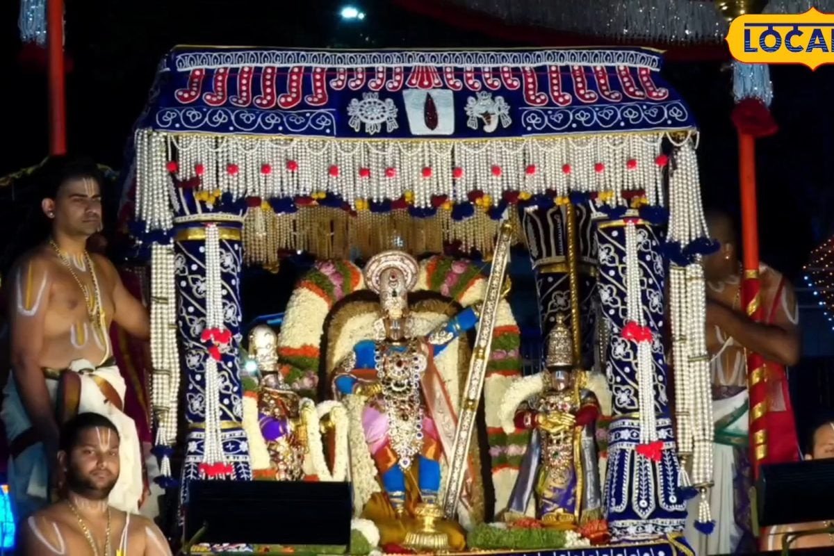 రామాయణ ఘట్టాలను కళ్లకట్టినట్లు చూపించారు.. తిరుమల బ్రహ్మోత్సవాల్లో మూడో రోజు శ్రీవారి అద్భుత అవతారాన్ని చూశారా?