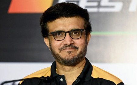 ఐపీఎల్ లో ఆ జట్టు హెడ్ కోచ్ గా సౌరవ్ దాదా