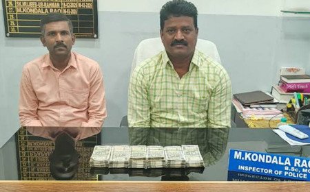 ఏసీబీ వలలో సీఐ, హోంగార్డు