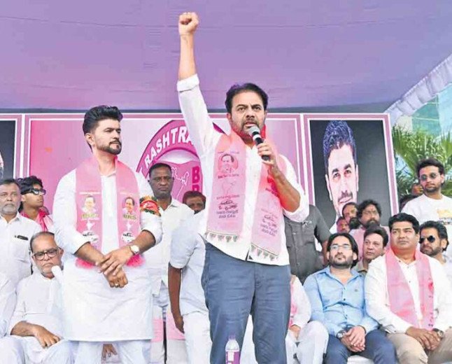 రాష్ర్టాన్ని రాహుల్‌కు ఏటీఎంగా మార్చిన రేవంత్‌.. కాంగ్రెస్‌లో లూటీ పోటీ